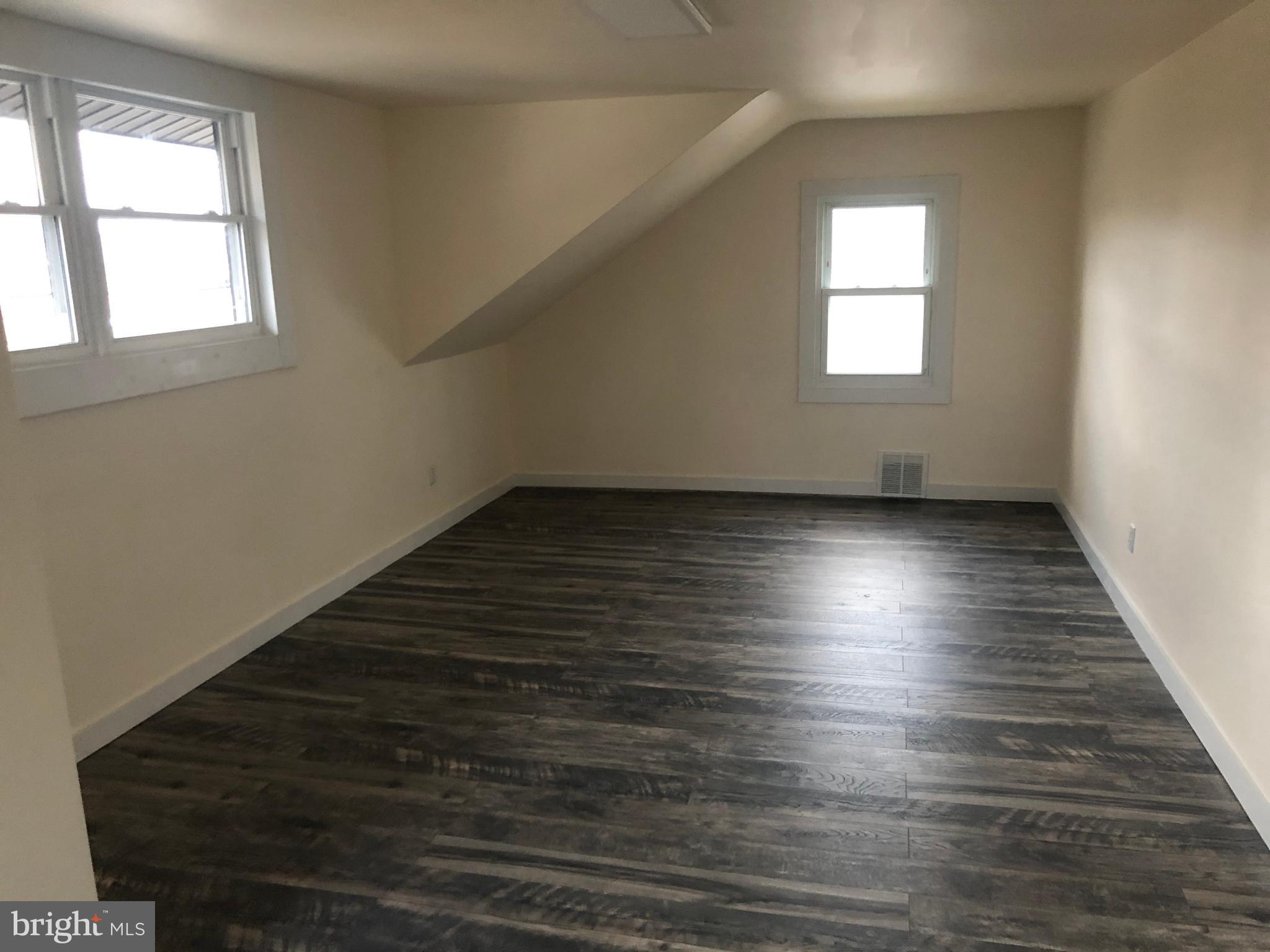 115 Sewell Road Sewell, NJ 08080 - Photo 10 of 18 Gallery Image 10