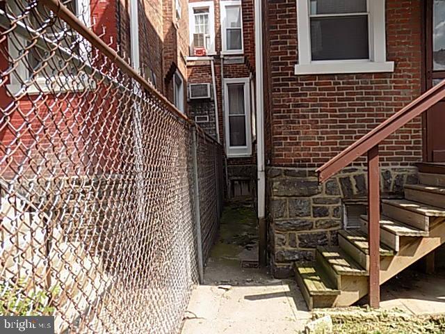 838 South 56th Street Philadelphia, PA 19143 - Photo 27 of 29 a view of entryway