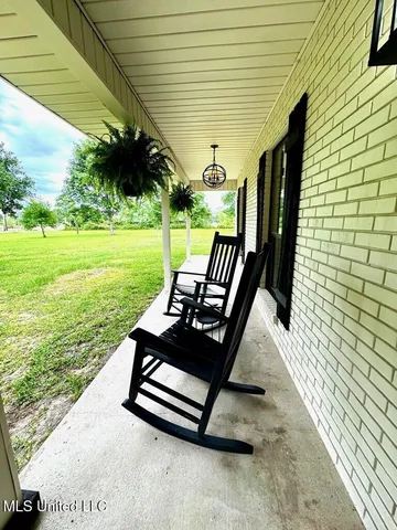 $380,000 | 3099 Longfellow Drive, Bay St. Louis, MS 39520