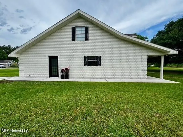 $380,000 | 3099 Longfellow Drive, Bay St. Louis, MS 39520