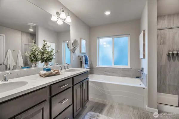 $1,499,999 | 4422 237th Place Southeast, Bothell, WA 98021