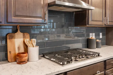 $1,499,999 | 4422 237th Place Southeast, Bothell, WA 98021