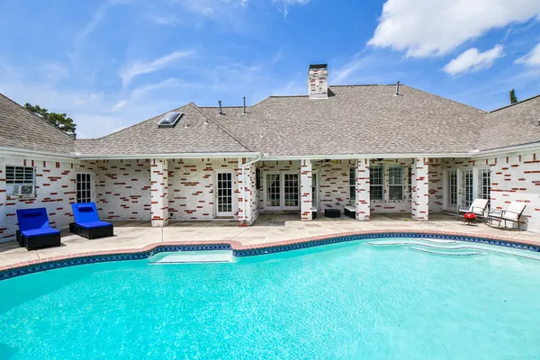 $459,999 | 263 Wood Loop Street, Houston, TX 77015