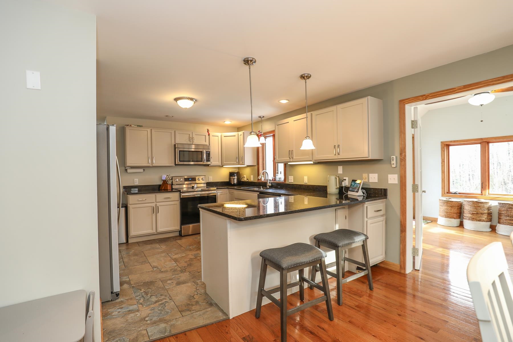 197 Old Street Road Peterborough, NH 03458 - Photo 10 of 39