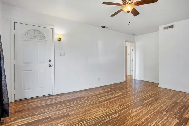 $250,000 | 2622 Del Paso Boulevard, Sacramento, CA 95815