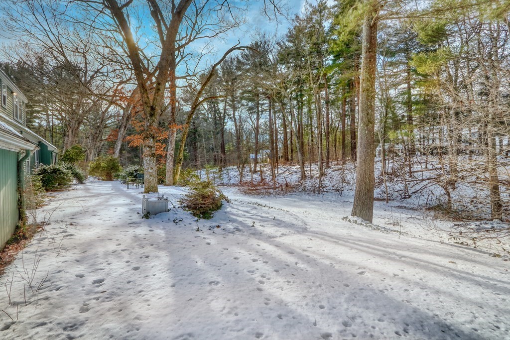 90 Cherry Brook Road Weston, MA 02493 - Photo 25 of 31 Gallery Image 25