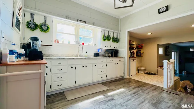 $230,000 | 103 North Grand Street, West Frankfort, IL 62896