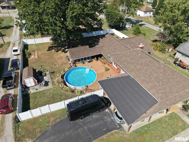 $230,000 | 103 North Grand Street, West Frankfort, IL 62896