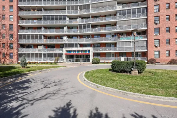 $265,000 | 61-15 98th Street, Unit STF | Rego Park