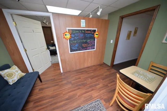 $210,000 | 793 County Road 635, Wayne City, IL 62895