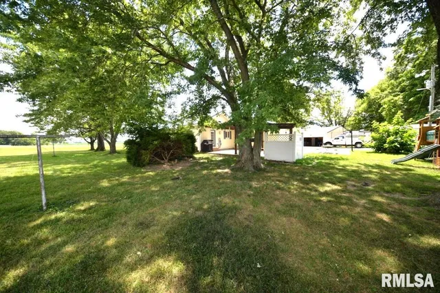 $210,000 | 793 County Road 635, Wayne City, IL 62895
