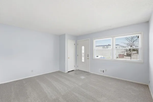 $430,000 | 524 37th Avenue Northeast, Minneapolis, MN 55421