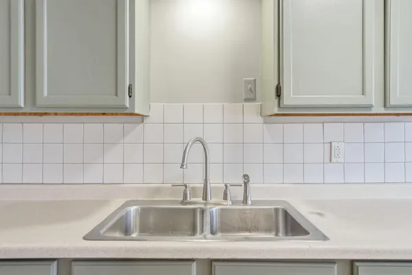 $430,000 | 524 37th Avenue Northeast, Minneapolis, MN 55421