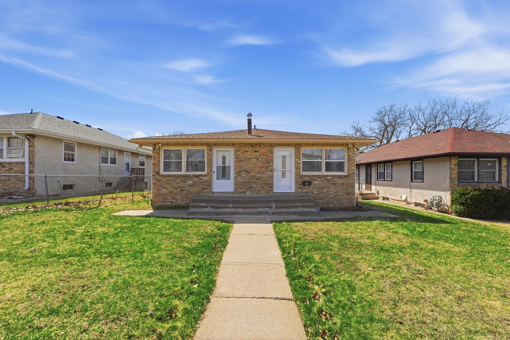 524 37th Avenue Northeast Minneapolis, MN 55421 - Photo 2 of 44