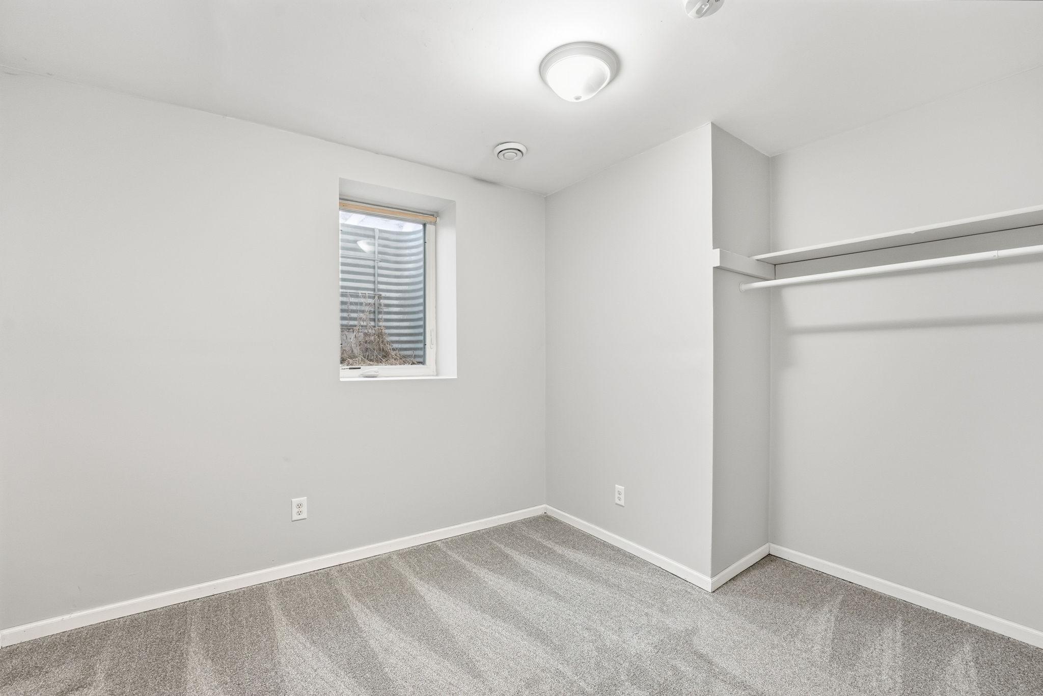 524 37th Avenue Northeast Minneapolis, MN 55421 - Photo 31 of 44