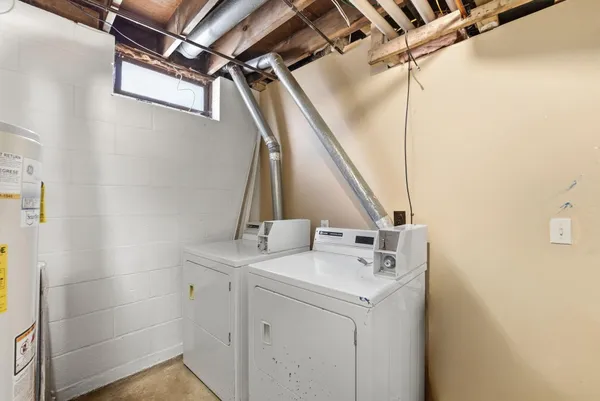 $430,000 | 524 37th Avenue Northeast, Minneapolis, MN 55421