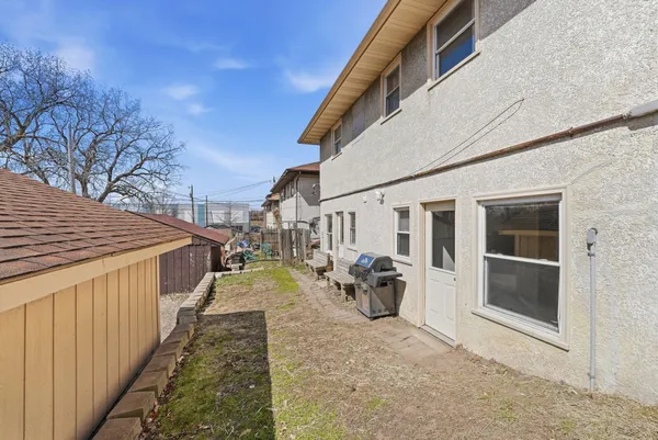 $430,000 | 524 37th Avenue Northeast, Minneapolis, MN 55421