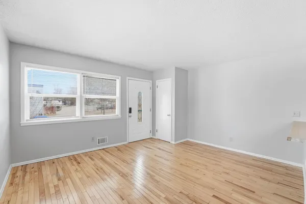$430,000 | 524 37th Avenue Northeast, Minneapolis, MN 55421