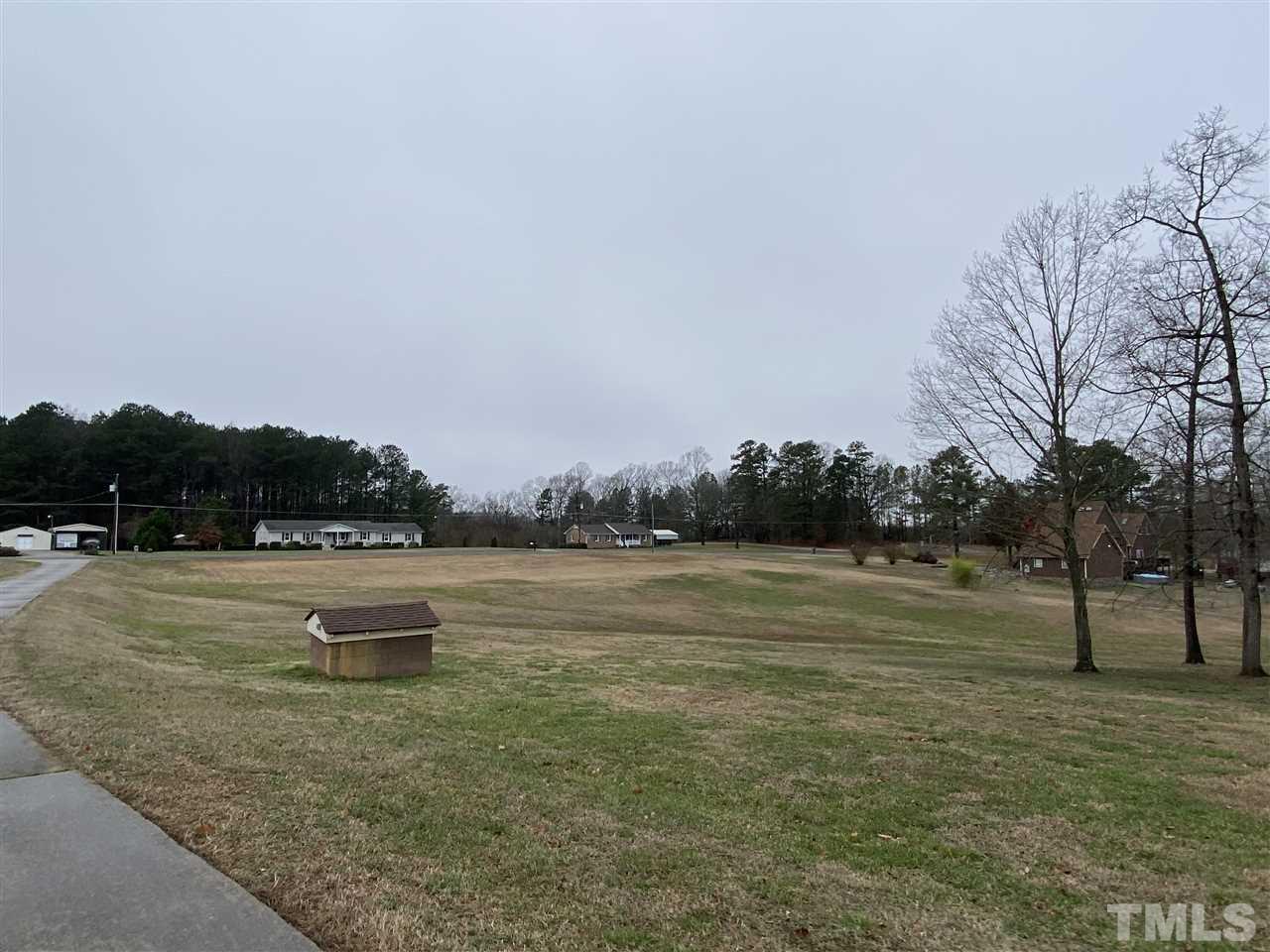 700 Spring Valley Lake Road Henderson, NC 27537 - Photo 2 of 30