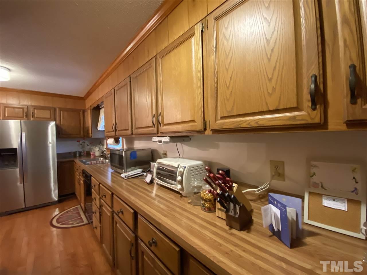 700 Spring Valley Lake Road Henderson, NC 27537 - Photo 12 of 30