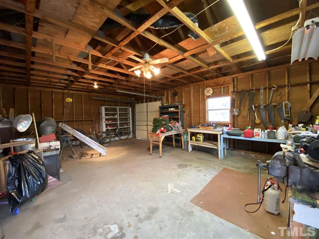 700 Spring Valley Lake Road Henderson, NC 27537 - Photo 25 of 30