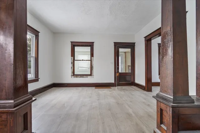 $167,000 | 104 Magoun Street, Bloomington, IL 61701