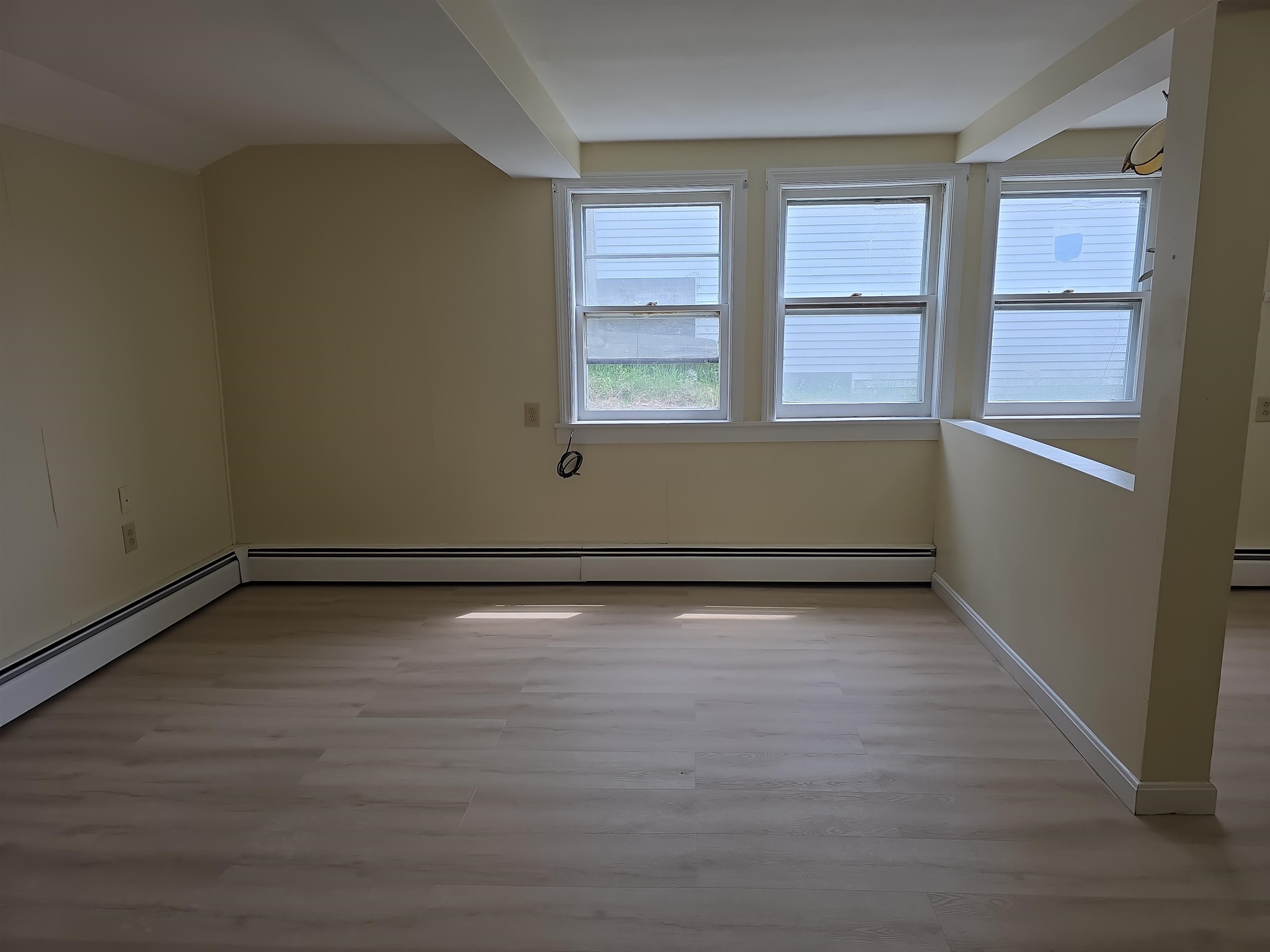 165 South Main Street, Unit 7 Newport, NH 03773 - Photo 9 of 12