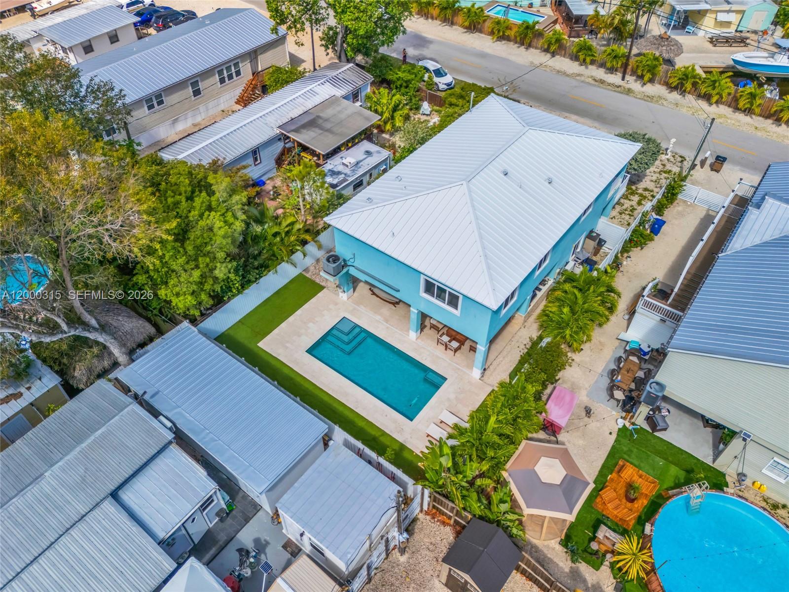 949 Plantation Road Key Largo, FL 33037 - Photo 13 of 51