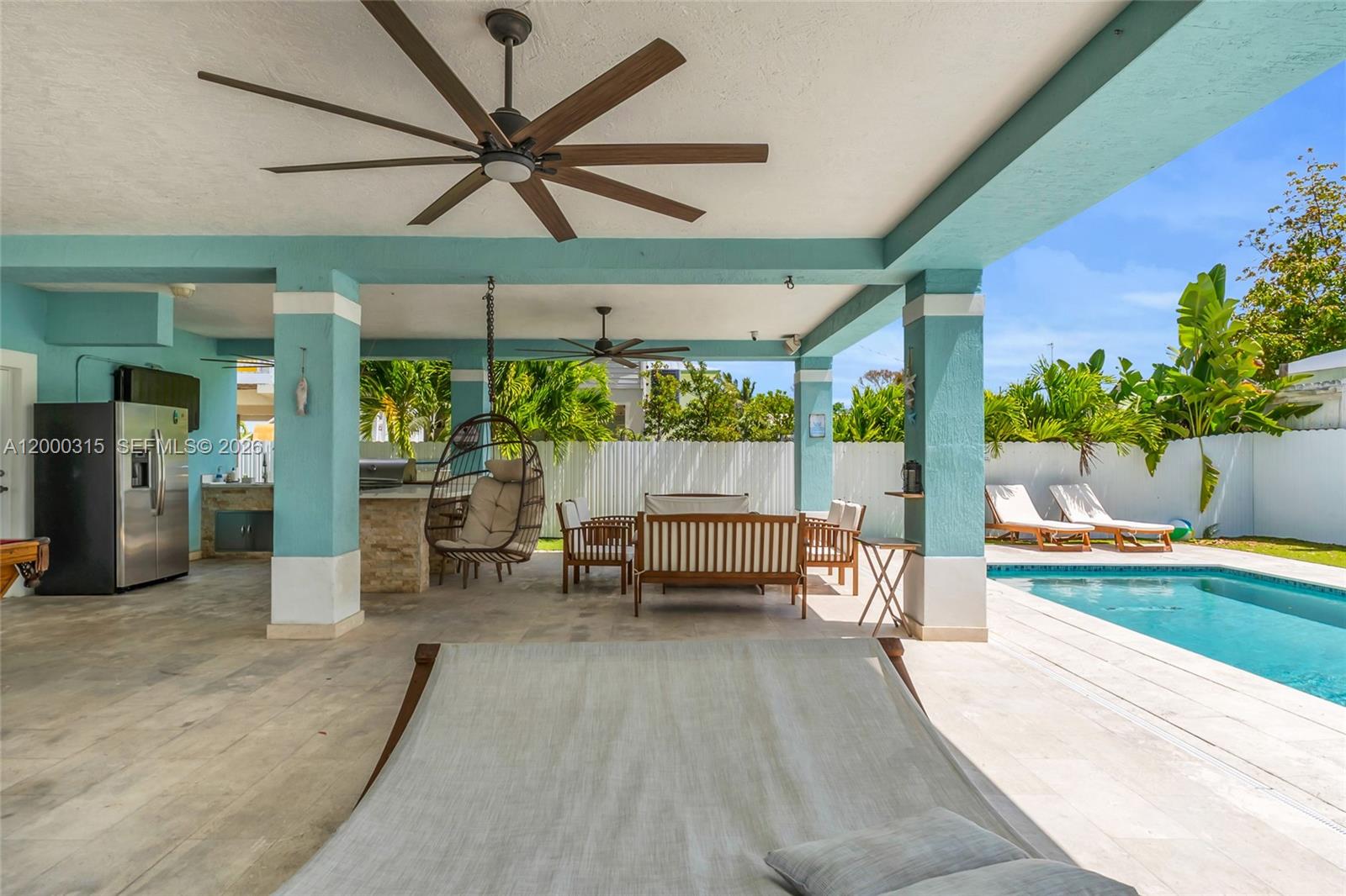 949 Plantation Road Key Largo, FL 33037 - Photo 16 of 51