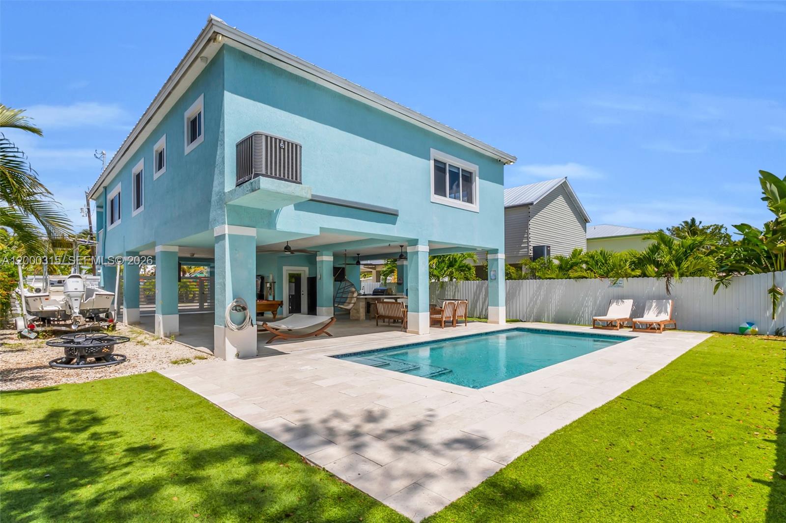 949 Plantation Road Key Largo, FL 33037 - Photo 18 of 51