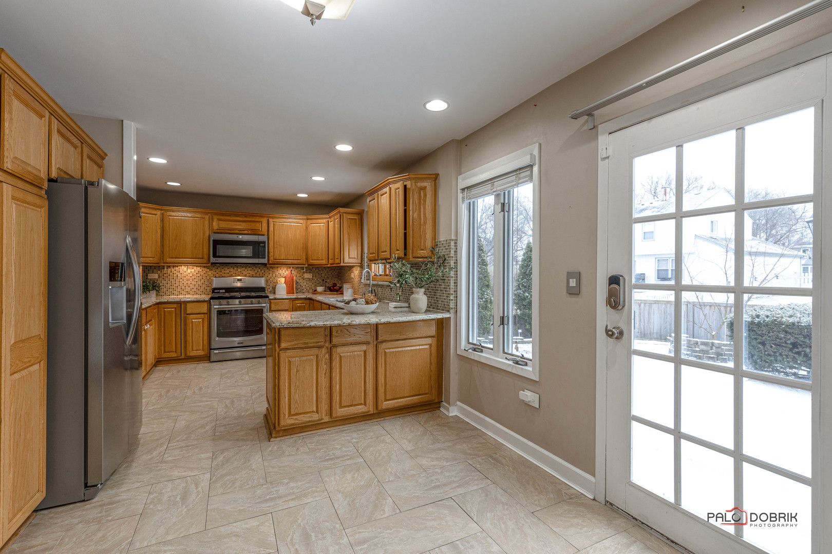720 Heatherdown Way Buffalo Grove, IL 60089 - Photo 12 of 49 Gallery Image 12