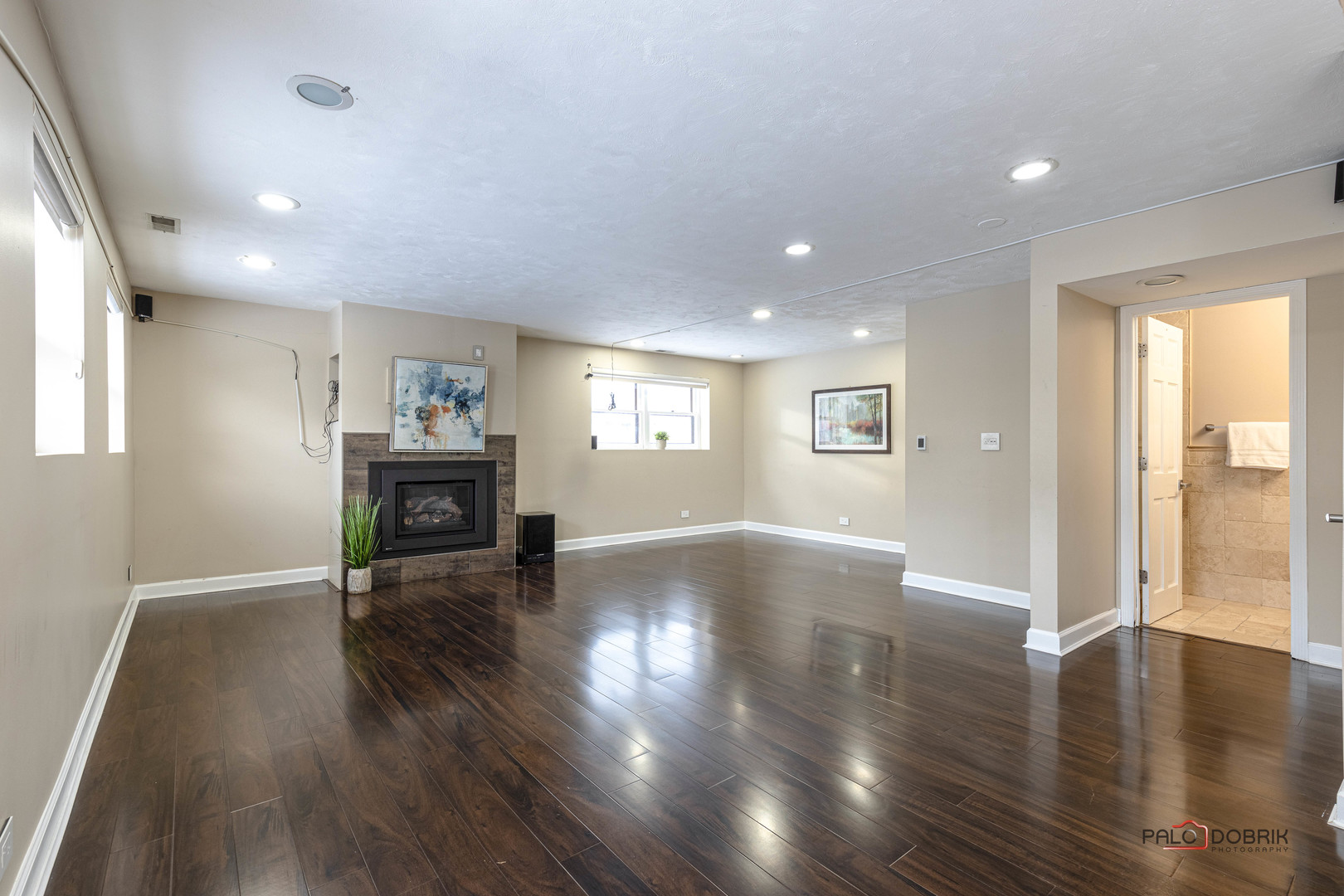 720 Heatherdown Way Buffalo Grove, IL 60089 - Photo 17 of 49 Gallery Image 17