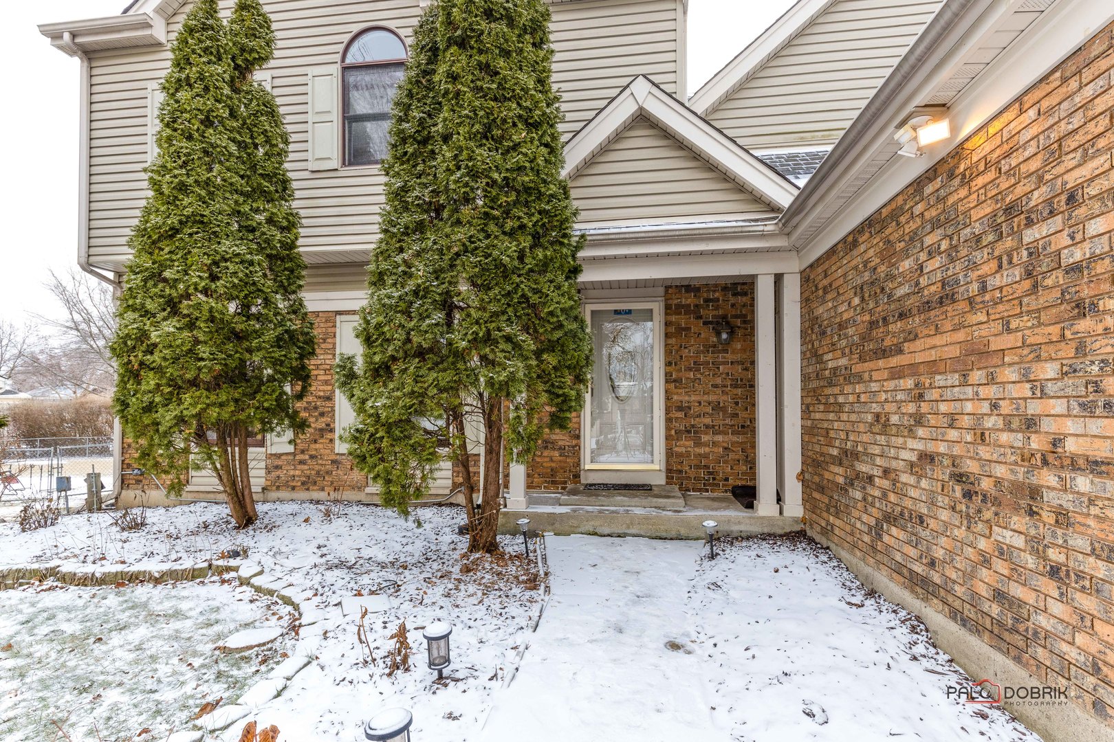 720 Heatherdown Way Buffalo Grove, IL 60089 - Photo 3 of 49 Gallery Image 3