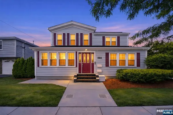 $899,999 | 566 2nd Street, Carlstadt, NJ 07072