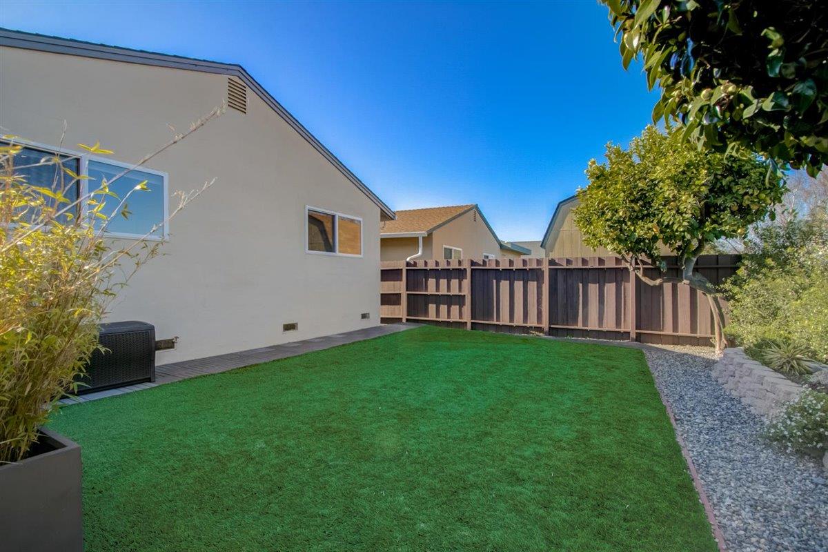 855 Standish Road Pacifica, CA 94044 - Photo 46 of 77