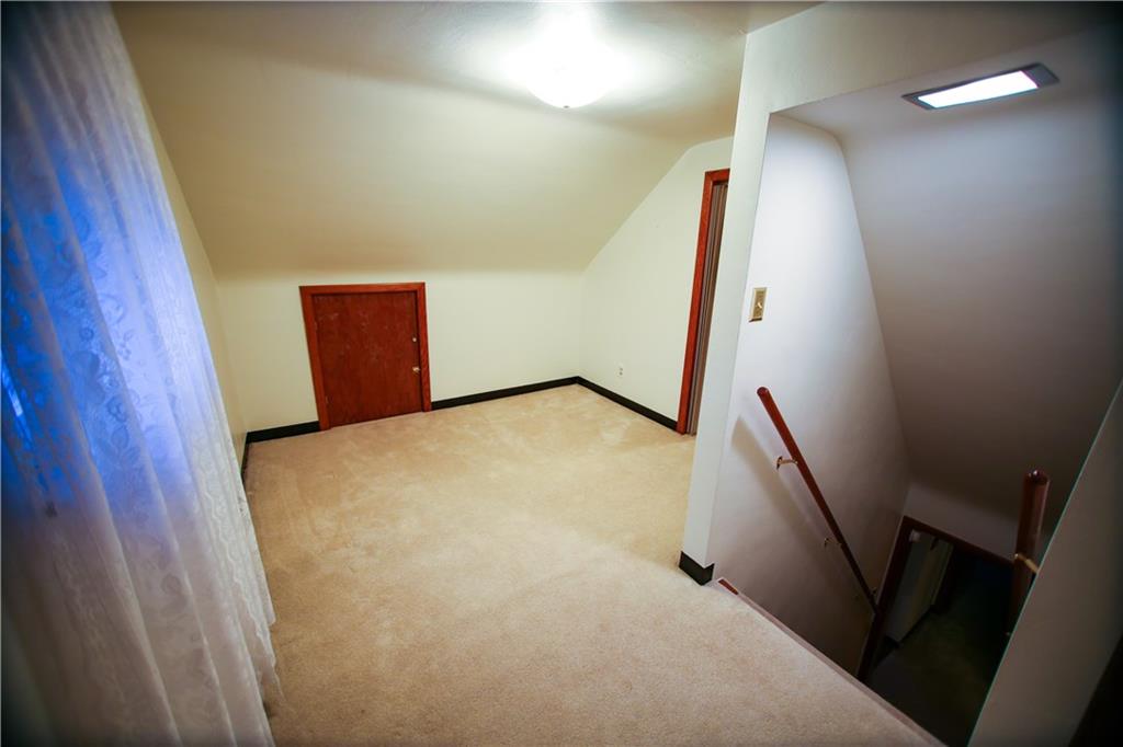 1161 Bonniebrook Road Butler, PA 16002 - Photo 20 of 25 Entry to 2 upstairs Bedrooms, could be an office or 3rd upstairs bedroom