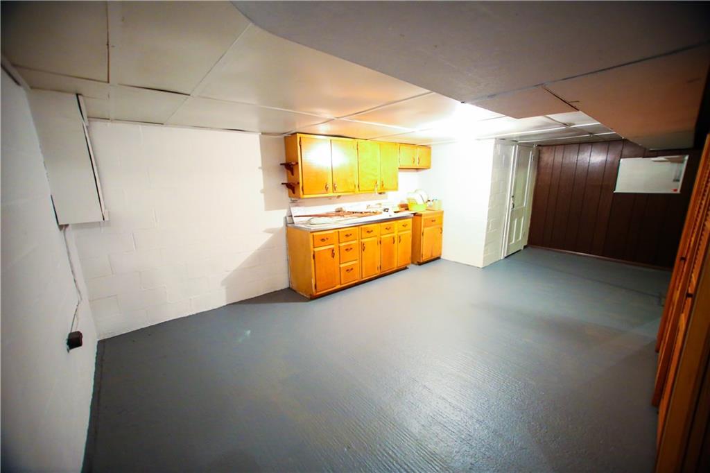 1161 Bonniebrook Road Butler, PA 16002 - Photo 9 of 25 Gallery Image 9