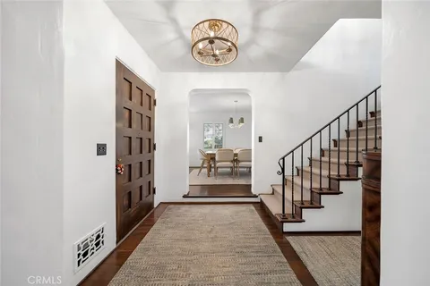 $5,900,000 | 2 Emerald Bay, Laguna Beach, CA 92651