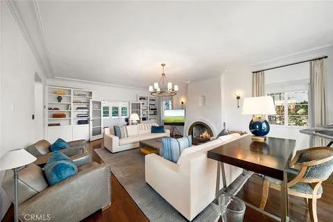 $5,900,000 | 2 Emerald Bay, Laguna Beach, CA 92651