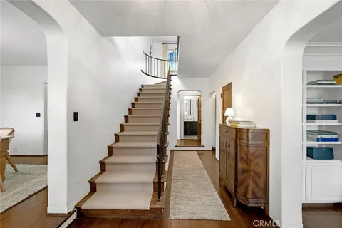 $5,900,000 | 2 Emerald Bay, Laguna Beach, CA 92651
