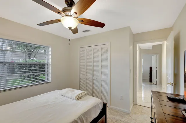 $5,500 | 13796 Yarmouth Drive, Wellington, FL 33414