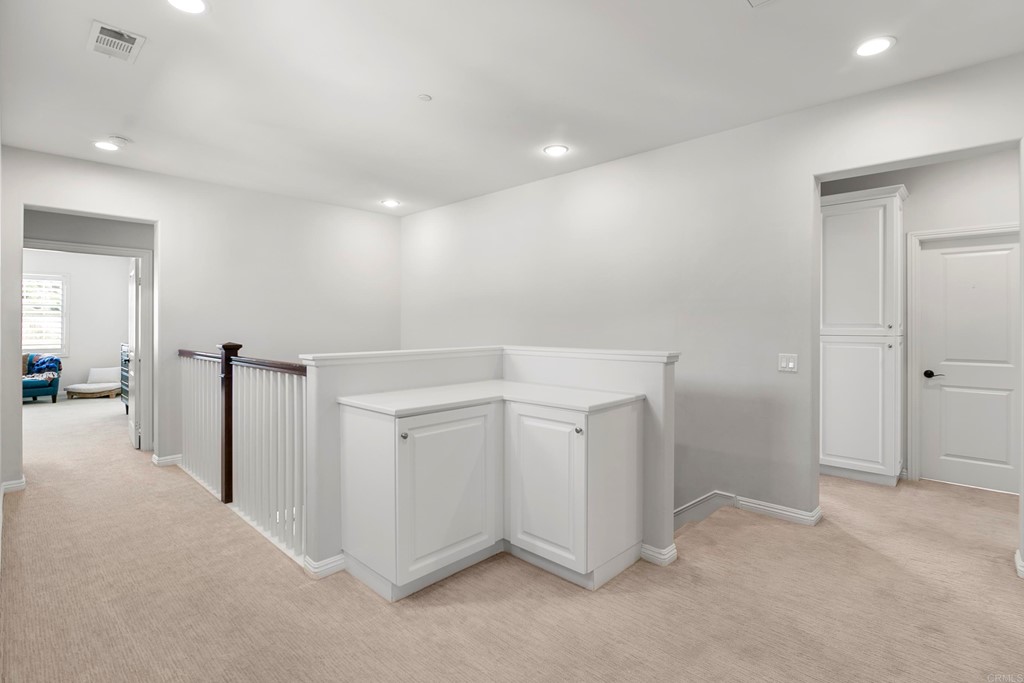 7001 Sitio Frontera Carlsbad, CA 92009 - Photo 27 of 40 en empty room with closet