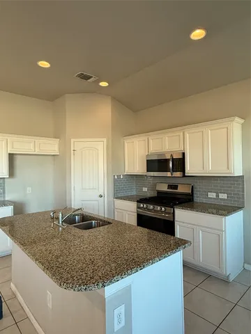 $1,900 | 6516 Ranchito Drive, Austin, TX 78744