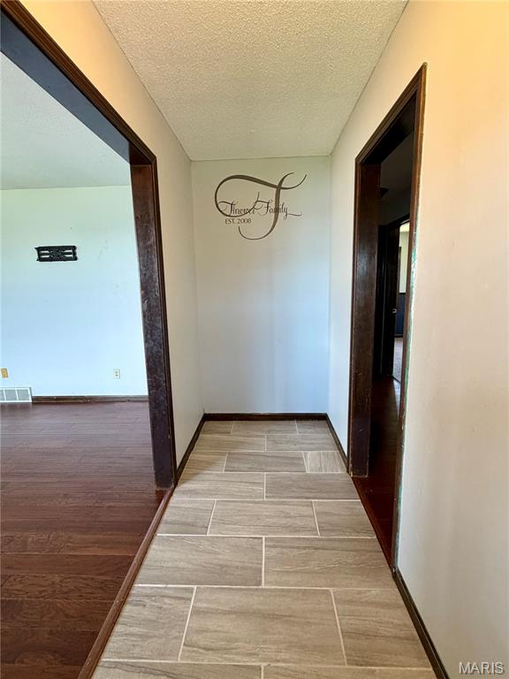 8794 Jimmy O'Donnell Road Hannibal, MO 63401 - Photo 4 of 39