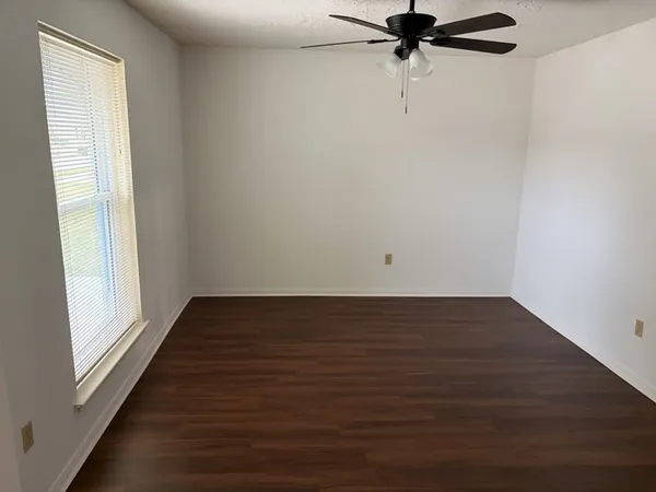 $1,850 | 10423 Huntington View Drive, Houston, TX 77099