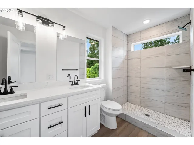 $449,900 | 11007 Northeast 64th Court, Unit LOT #8, Vancouver, WA 98686