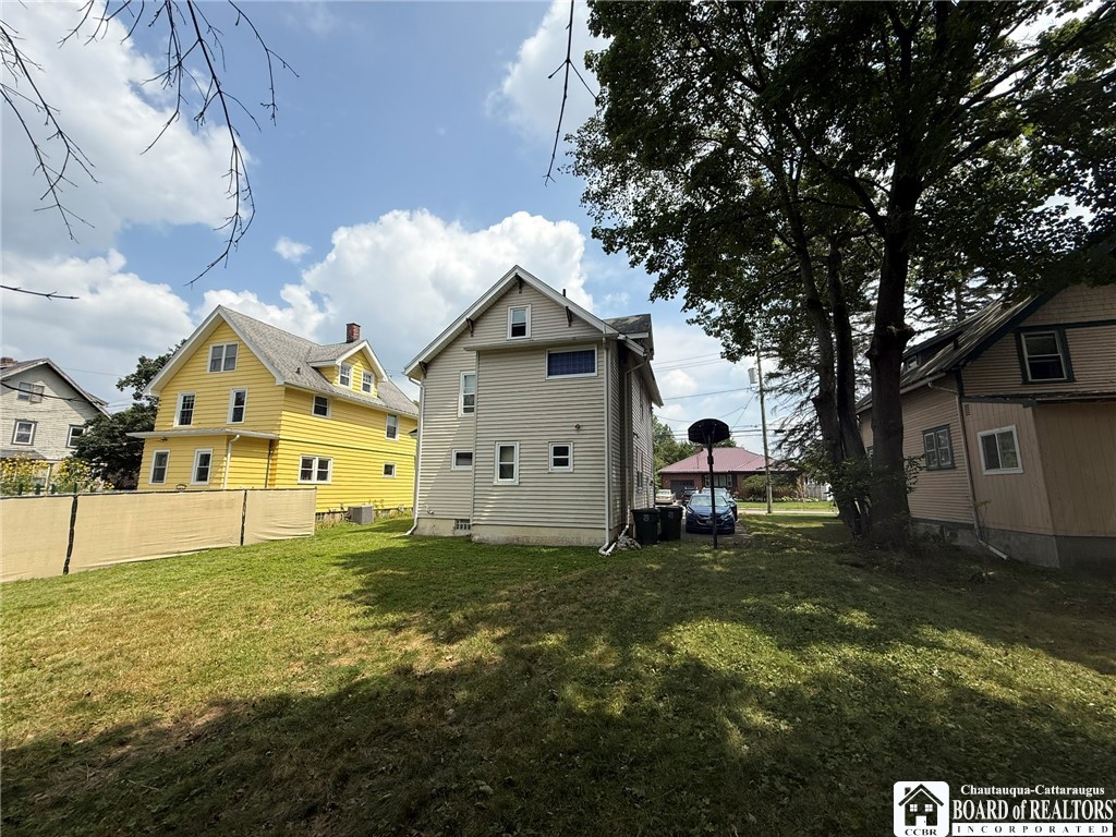 169 Hallock Street Jamestown, NY 14701 - Photo 4 of 39