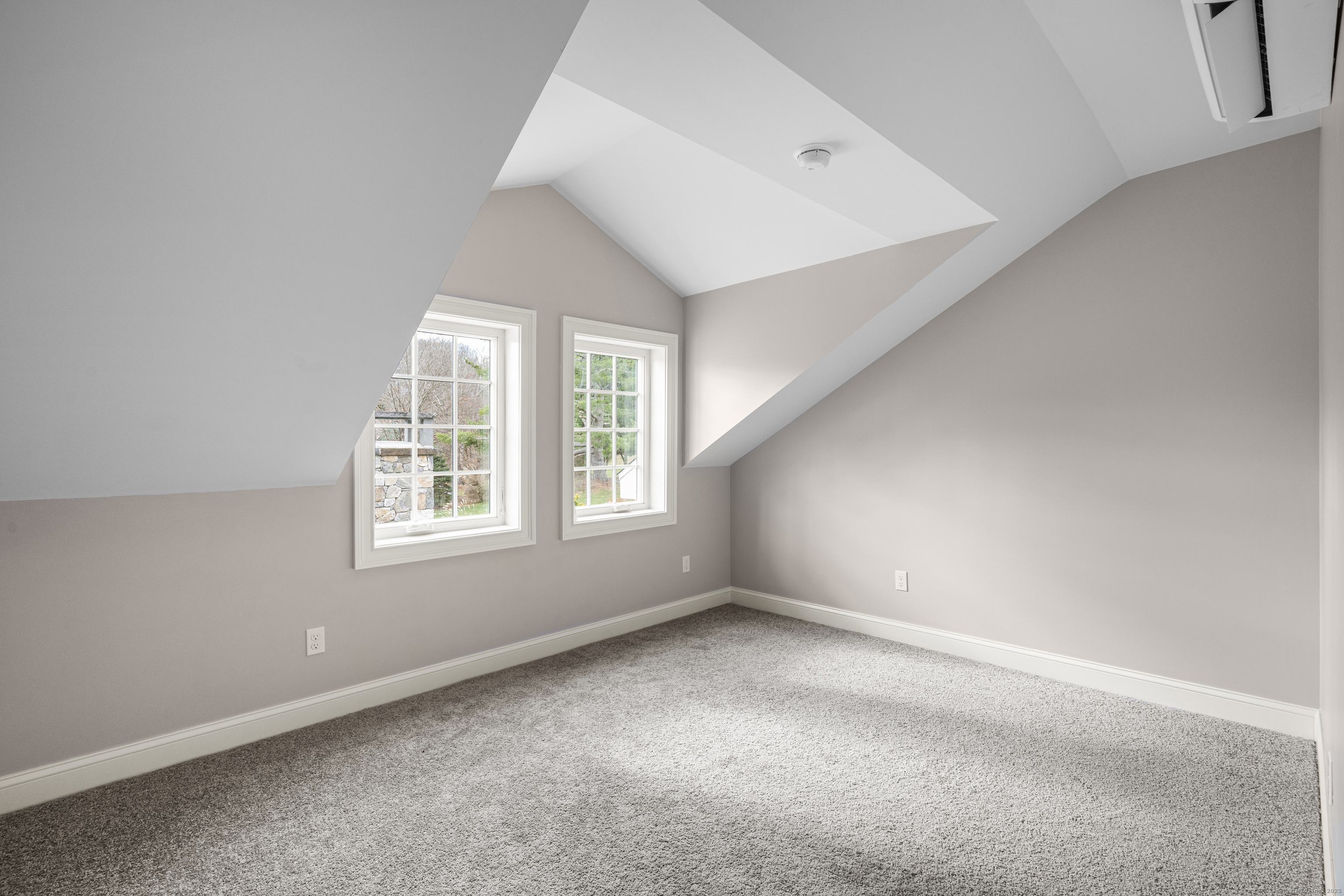 40 Plaster House Road Southbury, CT 06488 - Photo 28 of 40 an empty room with windows