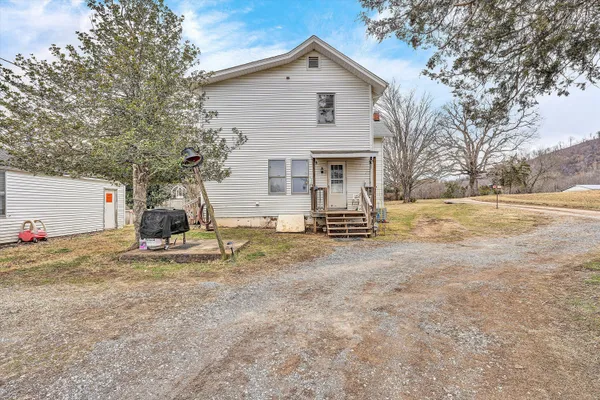 $479,500 | 1045 Emerald Drive, Goodview, VA 24095