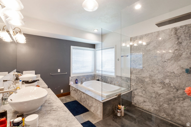 12244 South 2000th Street East Draper, UT 84020 - Photo 15 of 51